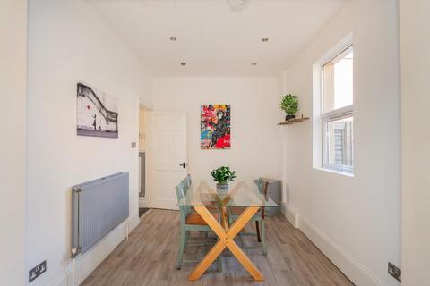 undefined, St. Johns Lane, Bedminster