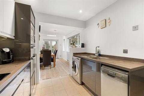 3 bedroom semi-detached house for sale, Wandon Close, Luton