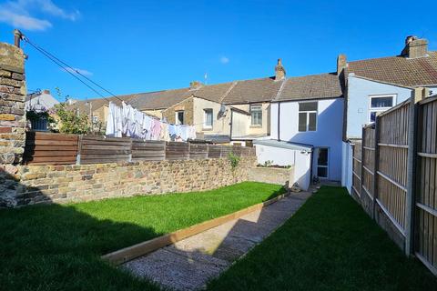 2 bedroom terraced house for sale, Oswald Road, Dover CT17