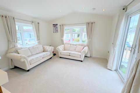 undefined, Fleur-de-lys Park, Pilley Hill, Pilley, Lymington, Hampshire. SO41 5QJ