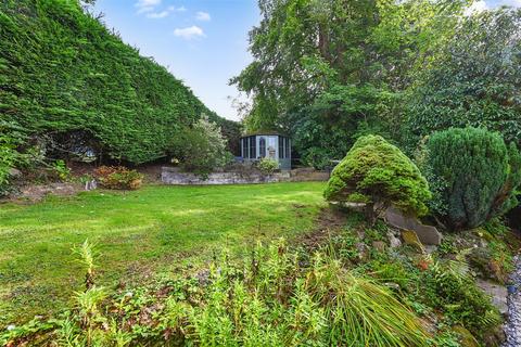 4 bedroom detached house for sale, Ewhurst Close, Hastings