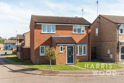 3 bedroom detached house for sale, Siskin Close, Colchester, Essex, CO4