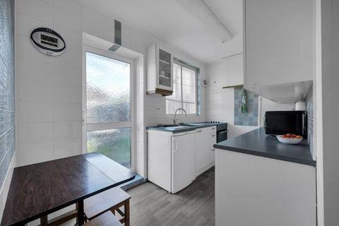 3 bedroom house for sale, Castlecombe Road, Mottingham, SE9