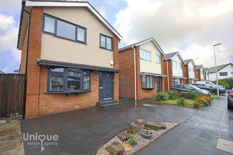 3 bedroom detached house for sale, Kirton Place, Anchorsholme, Thornton-Cleveleys, FY5