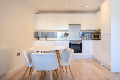 2 bedroom apartment for sale, The Parade, Watford WD17