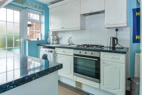 3 bedroom end of terrace house for sale, Timberleys, Littlehampton BN17