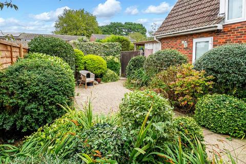 3 bedroom end of terrace house for sale, Timberleys, Littlehampton BN17