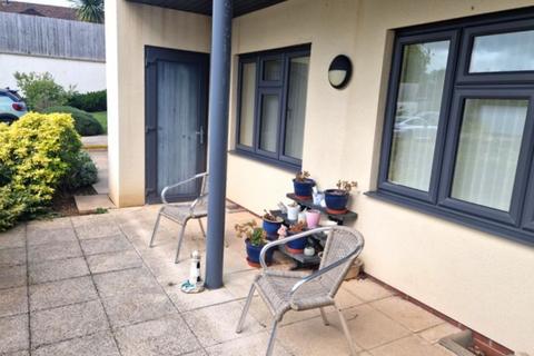 2 bedroom ground floor flat for sale, Buckingham Close, Exmouth, EX8 2JB