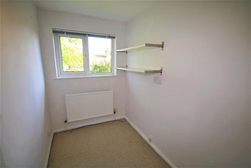 Bedroom 4.JPG
