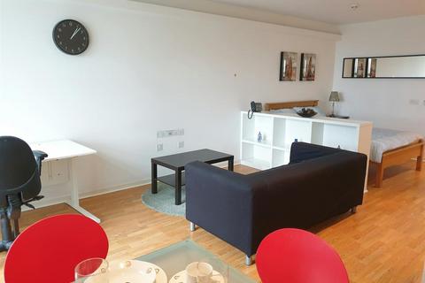 Studio to rent, The Cube, Commercial Street, Birmingham B1