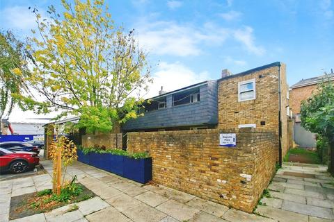 1 bedroom apartment to rent, Magnolia Place, London, SW4