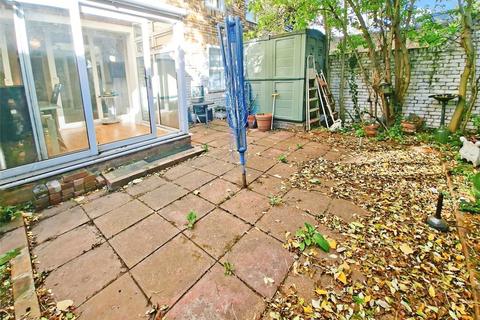 1 bedroom apartment to rent, Magnolia Place, London, SW4