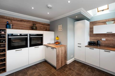 3 Vanburgh Close, Orpington, BR6 8BJ