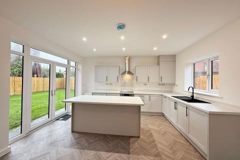 undefined, Southbank Road, Southport PR8