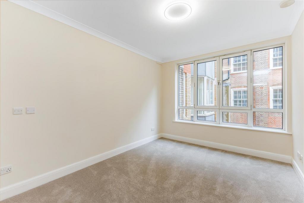 98380 Flat 18 Werna House 31 Monument Street (17).
