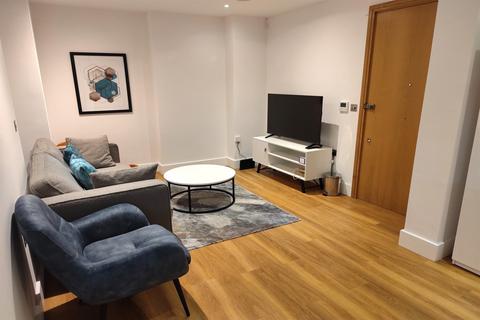 1 bedroom flat to rent, London EC4A