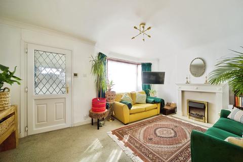 663 Honeypot Lane, Stanmore, HA7 1JE