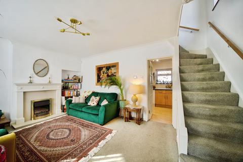 663 Honeypot Lane, Stanmore, HA7 1JE