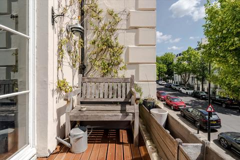1 bedroom flat for sale, Westbourne Terrace Road, London W2