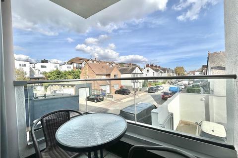 1 bedroom flat for sale, Grand View Apartments, Leigh-On-Sea