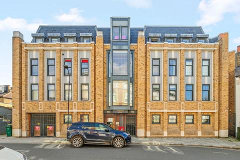 Broughton Road, London, SW6