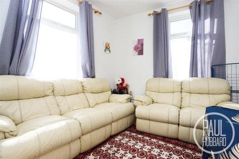 2 bedroom end of terrace house for sale, York Road, Great Yarmouth, NR30
