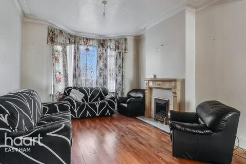 undefined, Dersingham Avenue, London
