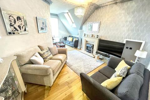 2 bedroom apartment for sale, Lawe Road, Lawe Top, South Shields, Tyne and Wear, NE33 2EN