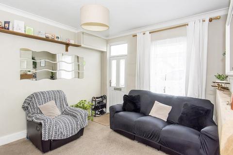2 bedroom end of terrace house for sale, Victoria Street, Fleckney, Leicester