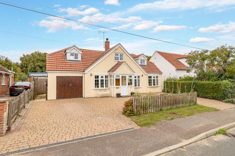 3 bedroom chalet for sale, Docking Road, Ringstead