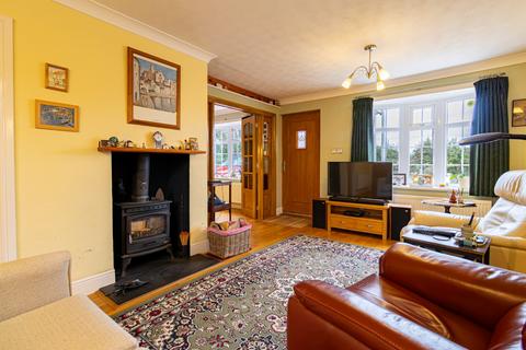 3 bedroom chalet for sale, Docking Road, Ringstead