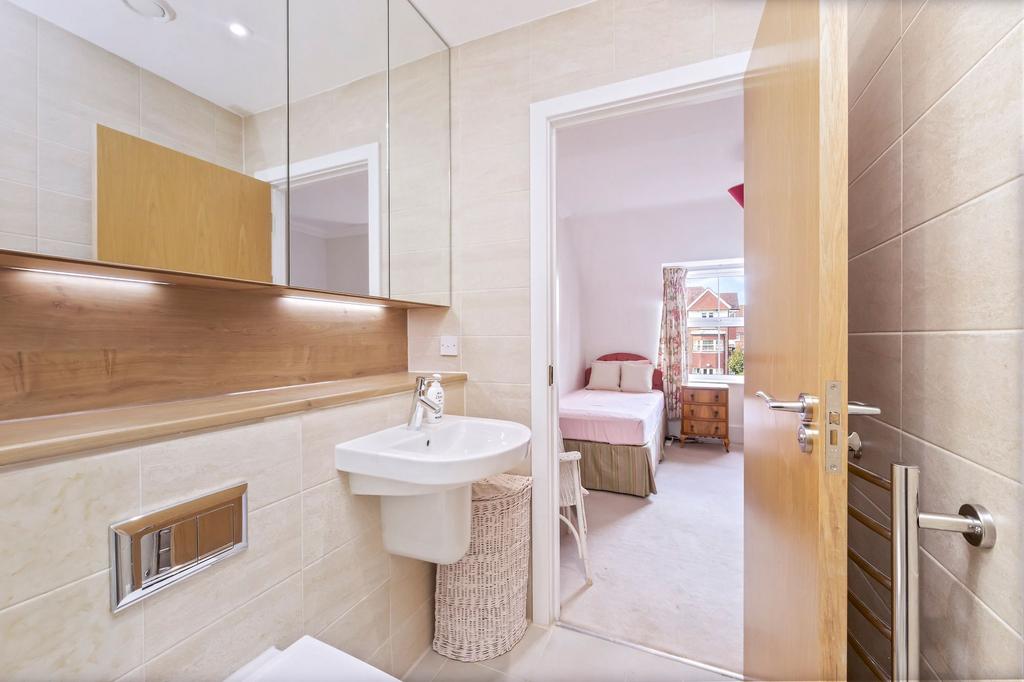En- Suite