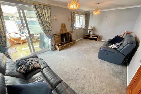 undefined, Marsh Road, Luton, Bedfordshire, LU3 2QF