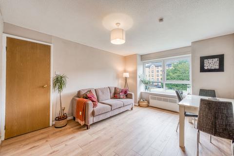 2 bedroom flat for sale, Overnewton Square, Flat 2/1, Yorkhill, Glasgow, G3 8RW
