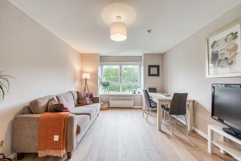 2 bedroom flat for sale, Overnewton Square, Flat 2/1, Yorkhill, Glasgow, G3 8RW