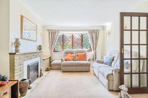 3 bedroom detached house for sale, Douglas Road, Buckinghamshire HP20