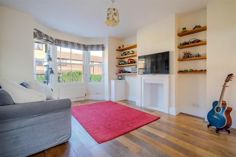 4 bedroom townhouse for sale, St. Leonards Road, Windsor