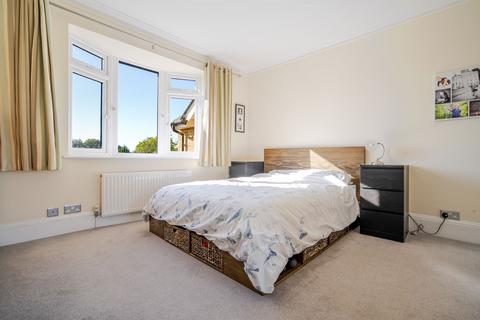 4 bedroom house for sale, St. Leonards Road, Windsor