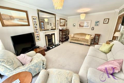 4 bedroom detached house for sale, Pippin Close, Newport Pagnell