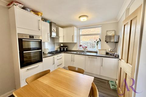 undefined, Whitethorns, Newport Pagnell