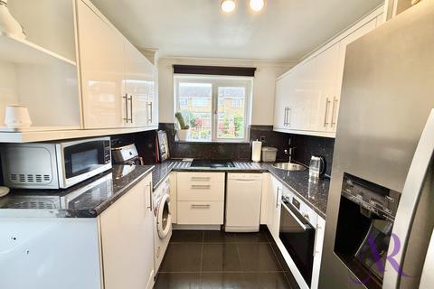 3 bedroom detached house for sale, Tennyson Drive, Newport Pagnell