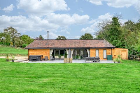 3 bedroom detached house for sale, Lower Gambolds Lane, Finstall, B60
