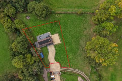 3 bedroom detached house for sale, Lower Gambolds Lane, Finstall, B60