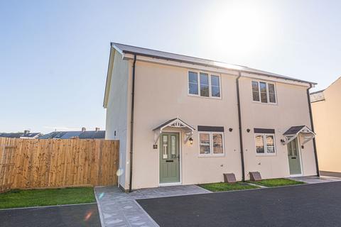 3 bedroom semi-detached house for sale, Brook Street, Pontrhydyrun, NP44