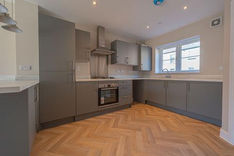 3 bedroom semi-detached house for sale, Brook Street, Pontrhydyrun, NP44