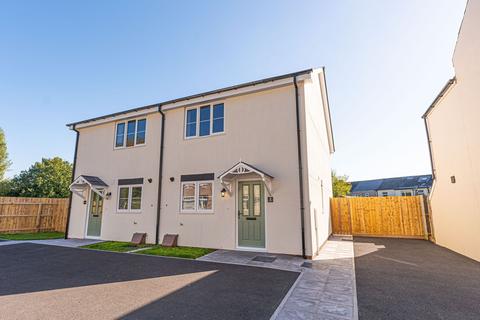 3 bedroom semi-detached house for sale, Brook Street, Pontrhydyrun, NP44