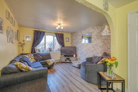 3 bedroom terraced house for sale, Loxley Close, Redditch, B98