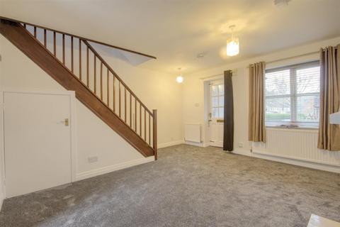 3 bedroom townhouse to rent, Westwood, Carleton