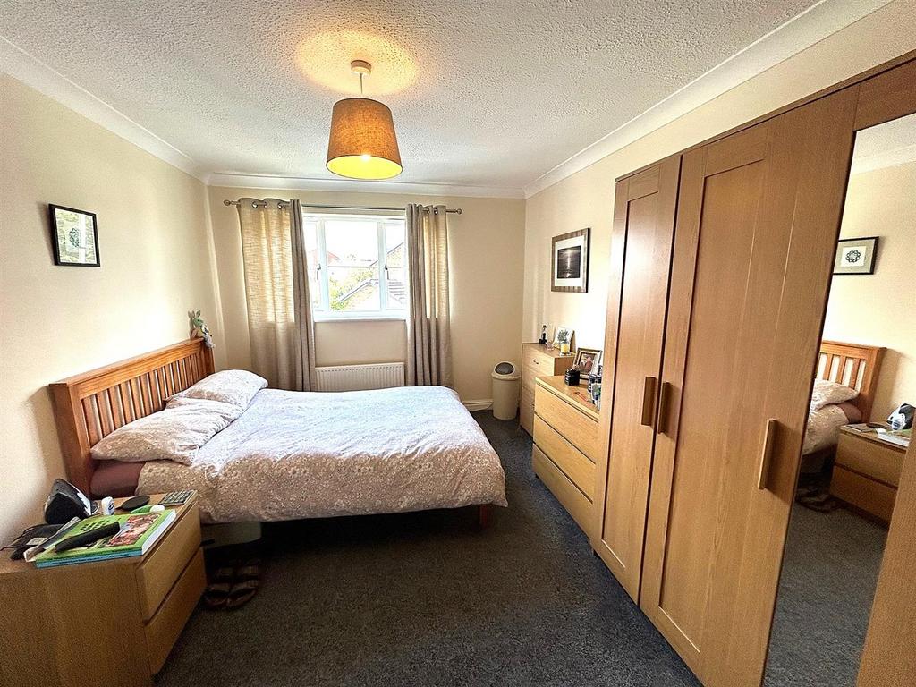 Bedroom1.jpg