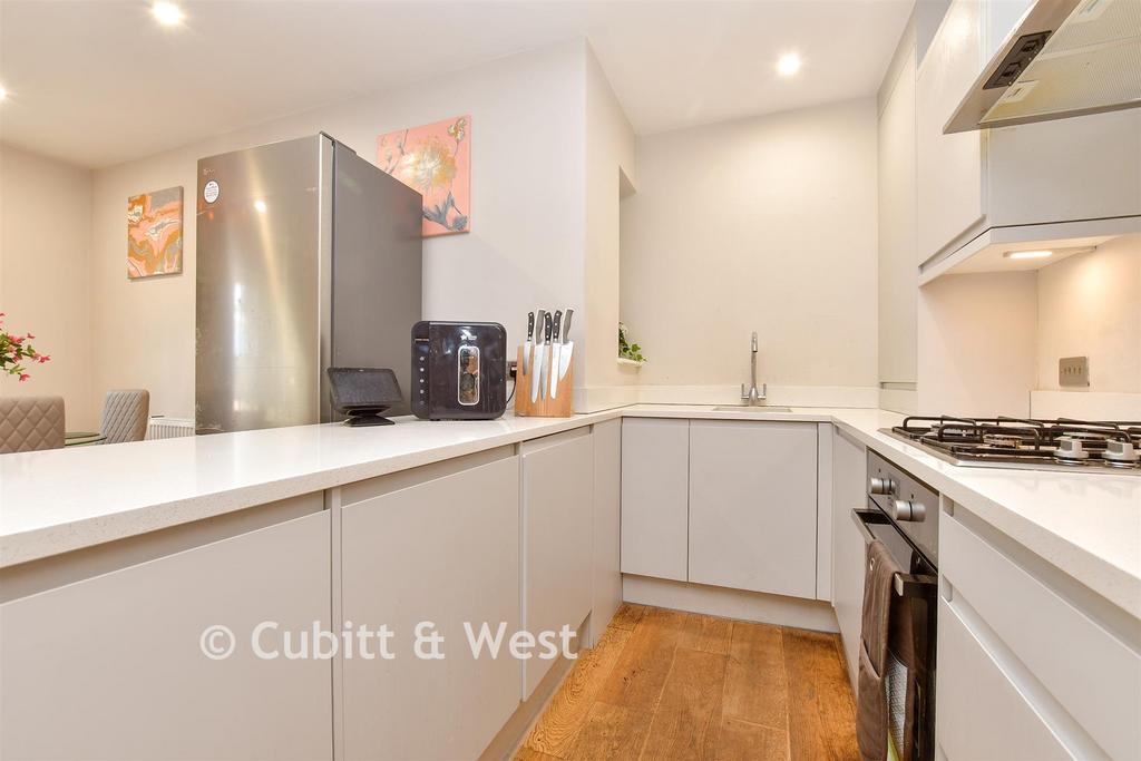 Kitchen / Living Room